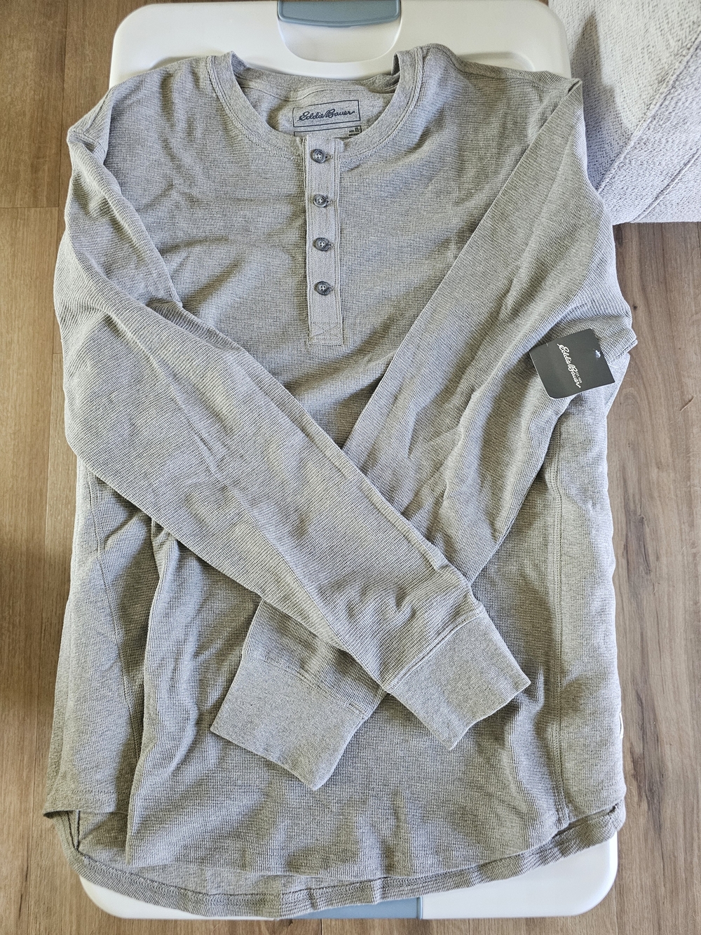 Eddie Bauer Men's Long-Sleeve Grey Henley